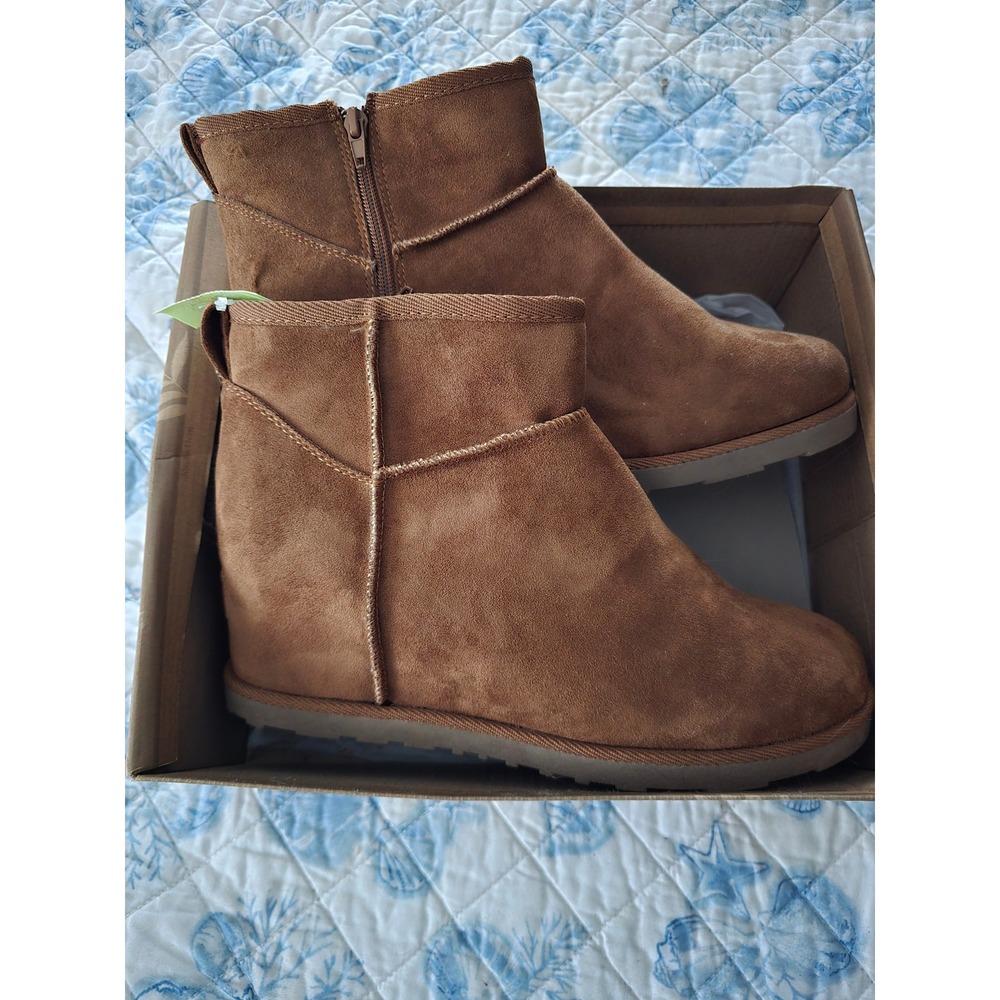 NIB‎ Dunes Womens Brown Suede Wedge Ankle Boots Zip Up Lined Warm Size 11